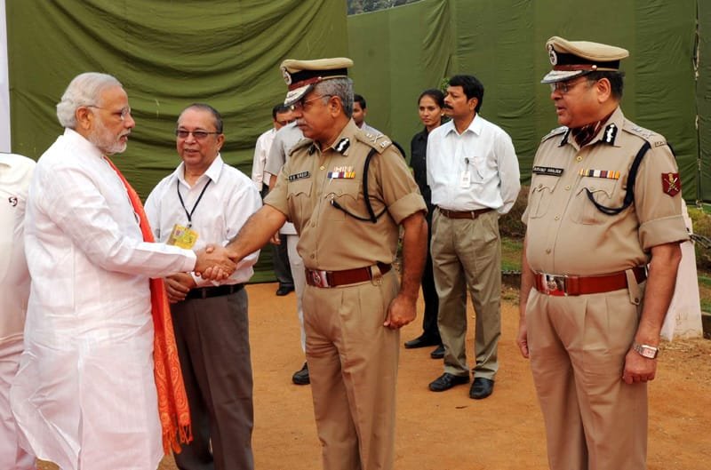 The Prime Minister, Shri Narendra Modi being received on his arrival, at the …