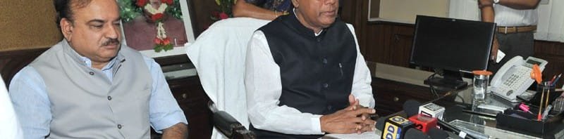 Shri G.M. Siddeshwara taking charge as the Minister of State for Heavy Industries & ...