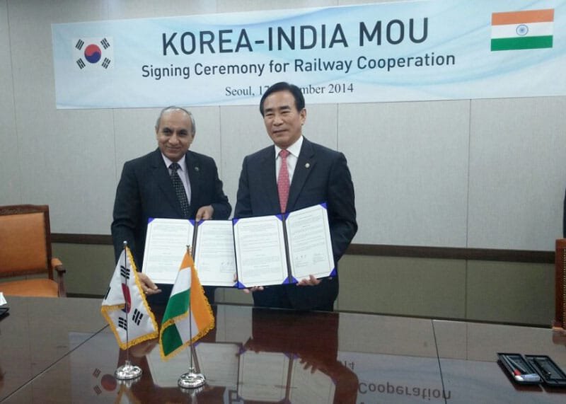 The Chairman, Railway Board, Shri Arunendra Kumar and the Vice Minister, MOLIT,..