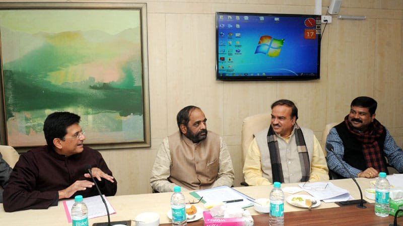 The Union Minister for Chemicals and Fertilizers, Shri Ananthkumar along with …