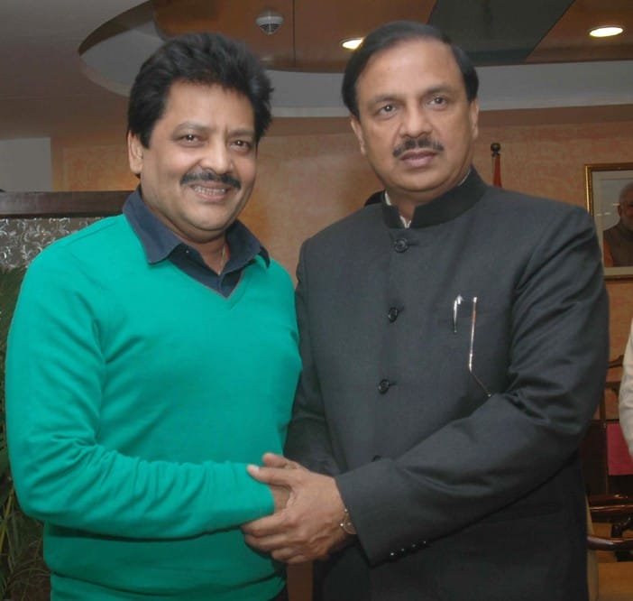Renowned playback singer, Shri Udit Narayan, meeting the Minister of State for …