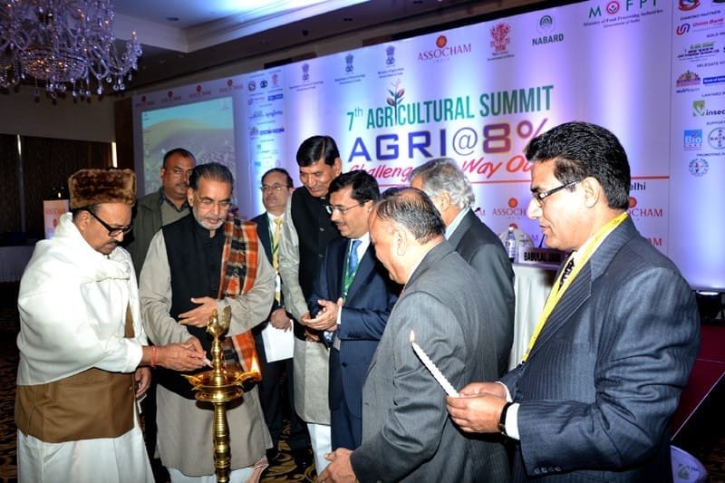 The Union Minister for Agriculture, Shri Radha Mohan Singh lighting the lamp at the 7th Agricultural Summit, in New Delhi