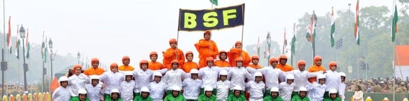 Rajpath comes alive with the dare devil stunts of motorbike riders of ...