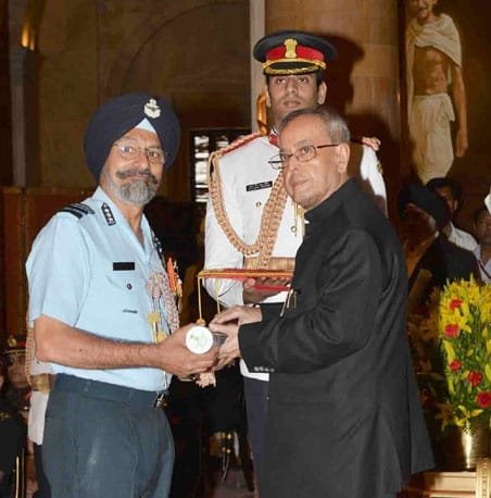 The President, Shri Pranab Mukherjee presenting the Param Vishisht Seva Medal at ..