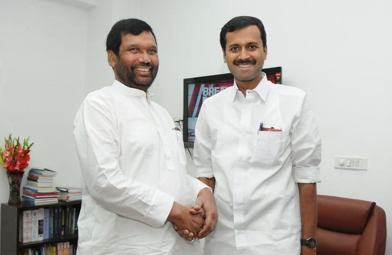 The Food Minister of Kerala, Shri Anoop Jacob calls on the Union Minister for Consumer Affairs,..