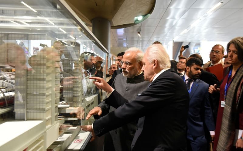 The Prime Minister, Shri Narendra Modi taking a stock of Railway Modernisation, during his visit to Hauptbahnhof Railway Station, in Berlin, Germany