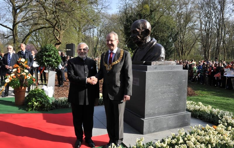 The Prime Minister, Shri Narendra Modi with the Mayor of Hannover, Germany, Mr. Stefan Schostok ..