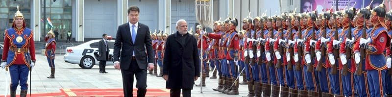 The Prime Minister, Shri Narendra Modi inspecting the Guard of Honour, during ..