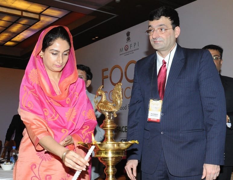 The Union Minister for Food Processing Industries, Smt. Harsimrat Kaur Badal lighting the..