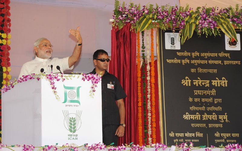 The Prime Minister, Shri Narendra Modi addressing the gathering at the Foundation Stone Laying …