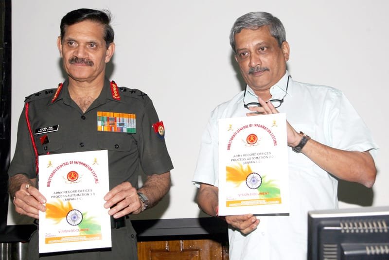 The Union Minister for Defence, Shri Manohar Parrikar and the Chief of Army Staff, General Dalbir Singh..
