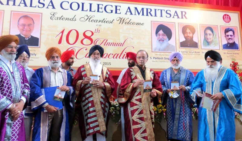 The Union Minister for Finance, Corporate Affairs and Information & Broadcasting, Shri Arun..