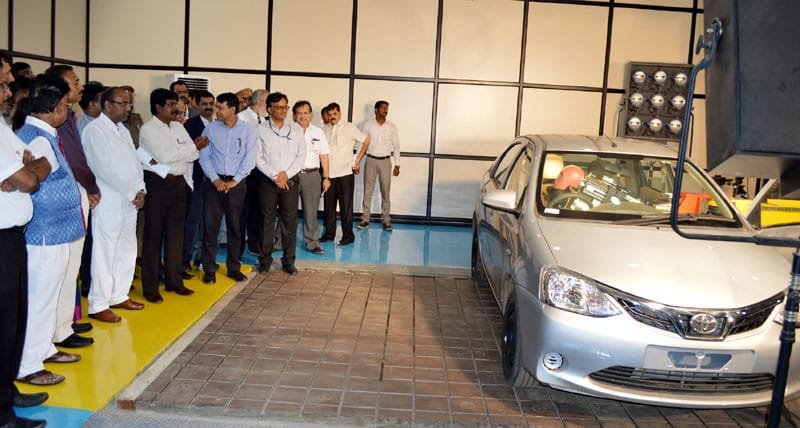 The Union Minister for Heavy Industries and Public Enterprises, Shri Anant Geete witnessing..