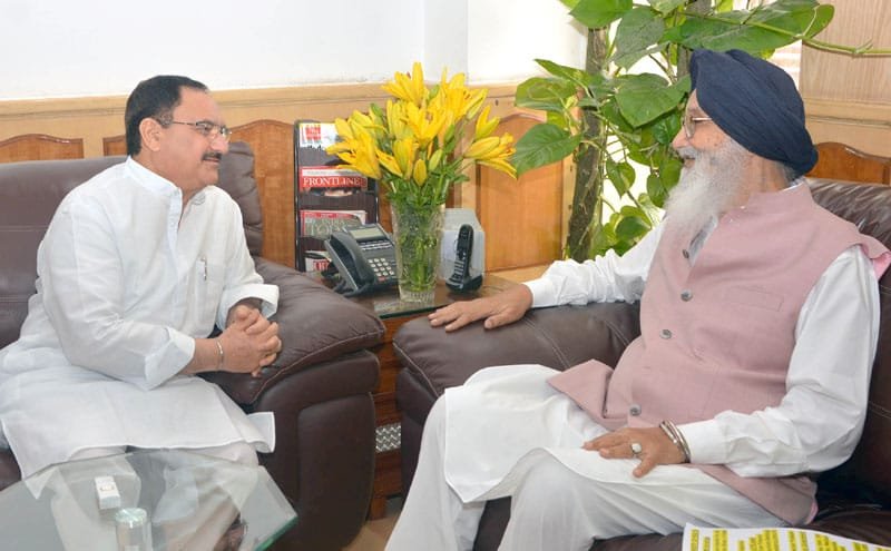 The Chief Minister of Punjab, Shri Prakash Singh Badal meeting the Union Minister..
