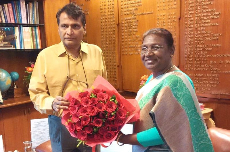 The Governor of Jharkhand, Smt. Droupadi Murmu meeting on the Union Minister for ..