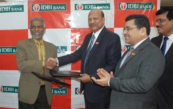 MOU SIGNED BETWEEN HUDCO AND IDBI BANK LTD.