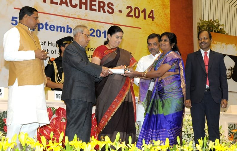 The President, Shri Pranab Mukherjee presenting the National Award for Teachers-2014 to Smt. Palaparthi …