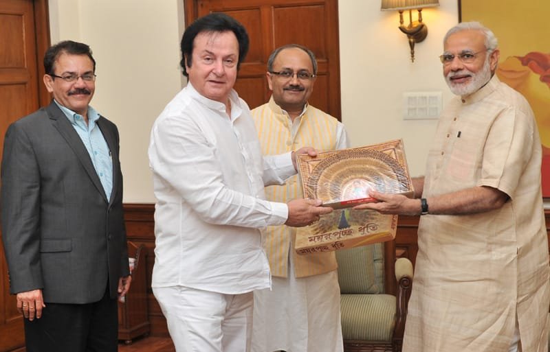 The Anglo Indian MPs, Prof. Richard Hay and Shri George Baker call on the Prime Minister, ..