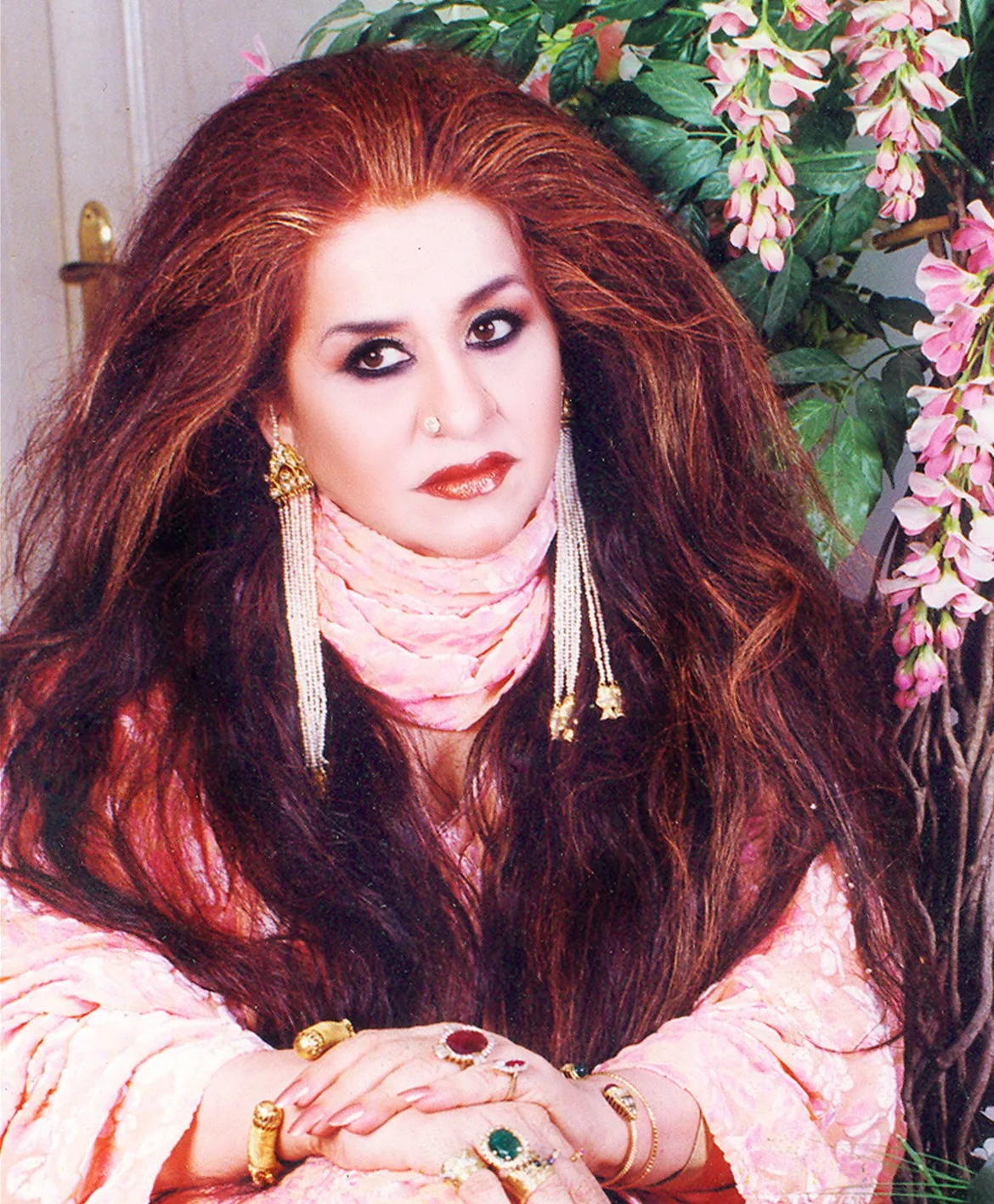 NAVRATRI MAKEUP TIPS BY BEAUTY EXPERT SHAHNAZ HUSAIN