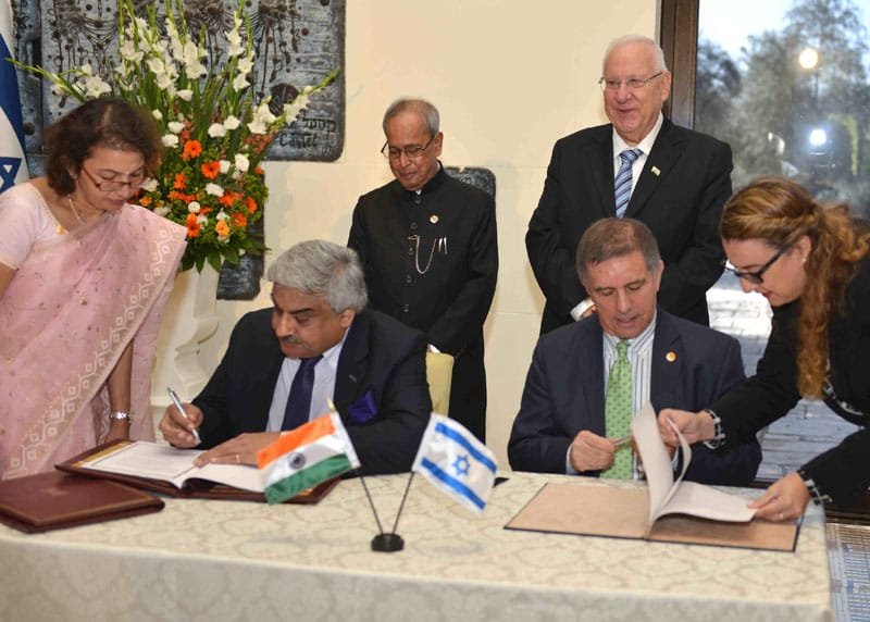 The President, Shri Pranab Mukherjee and the President of Israel, Mr. Reuven Rivlin…