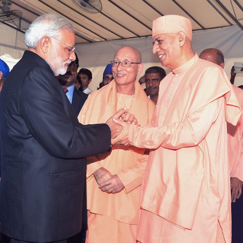 The Prime Minister, Shri Narendra Modi meeting the family members of INA veterans, at ..