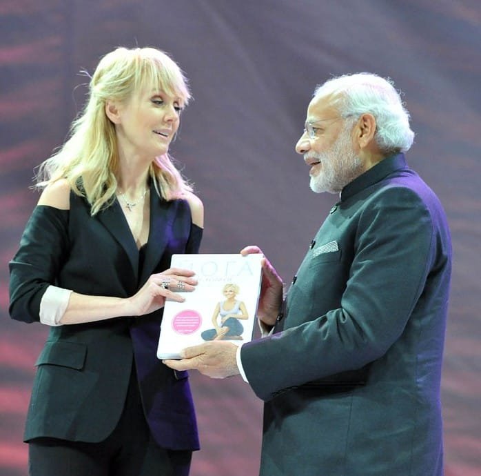 Famous singer, Valeriya who was the brand ambassador for IDY in Russia, presents..