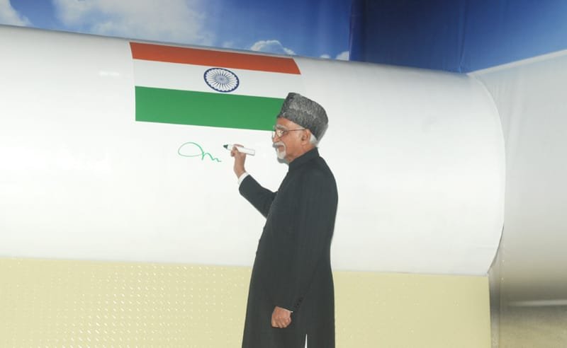 The Vice President, Shri Mohd. Hamid Ansari signing on the TAPI Gas Pipeline, in Mary, Turkmenistan