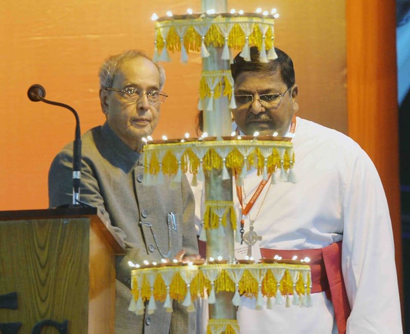 The President, Shri Pranab Mukherjee inaugurating the closing ceremony of the Bicentenary Celebrations of the Diocese of Calcutta, at Kolkata, in West Bengal