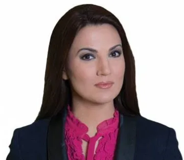PIA INITIATES ENQUIRY AGAINST PILOT FOR ALLOWING REHAM KHAN FORMER WIFE OF..