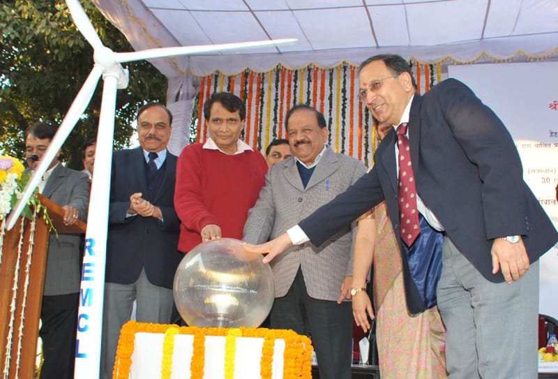 The Union Minister for Railways, Shri Suresh Prabhakar Prabhu and the Union Minister for..