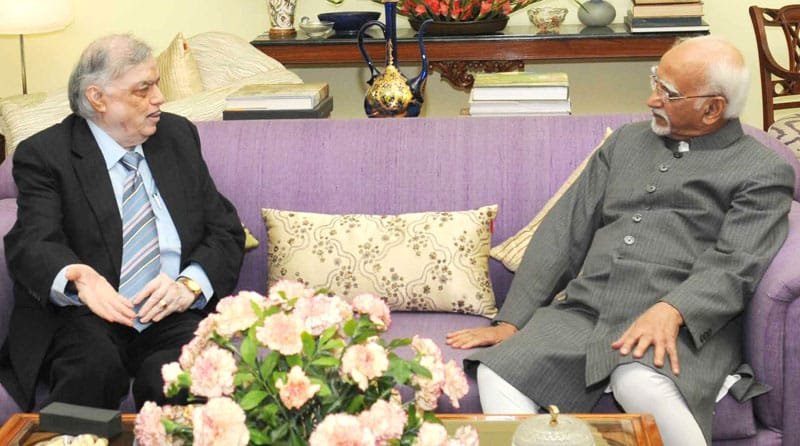 The Governor of Kerala, Justice (Retired) P. Sathasivam meeting the Vice President, Shri Mohd. Hamid Ansari, in New Delhi