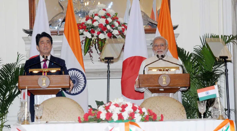 The Prime Minister, Shri Narendra Modi and the Prime Minister of Japan, Mr. Shinzo Abe,..