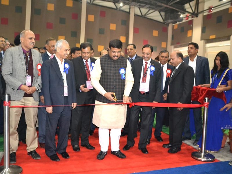 The Minister of State for Petroleum and Natural Gas (Independent Charge), Shri Dharmendra Pradhan ..