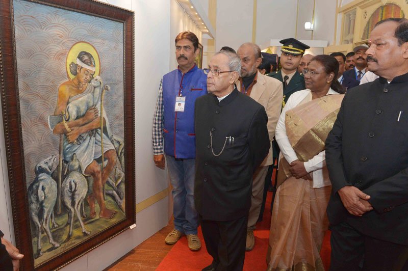 The President, Shri Pranab Mukherjee visits after inaugurating the Art Gallery, at..