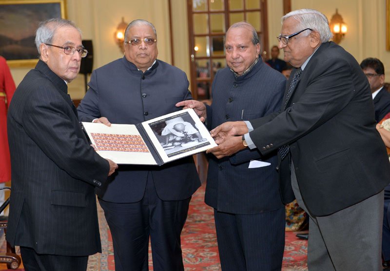 The President, Shri Pranab Mukherjee inaugurating the Anti Leprosy Fortnight and..
