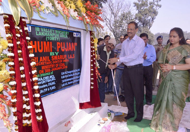 The Secretary (Coal), Shri Anil Swarup laying the foundation stone of the IB Valley Coal ..