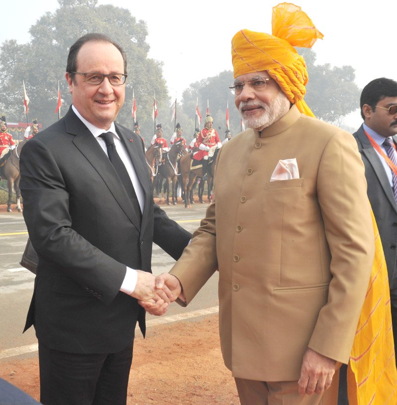 The Prime Minister, Shri Narendra Modi and the Chief Guest of Republic Day, President of France, …