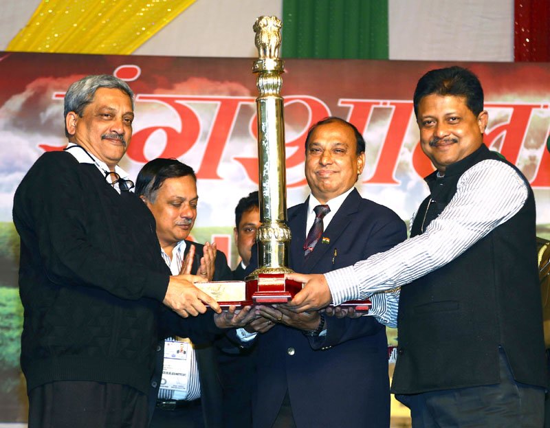 The Union Minister for Defence, Shri Manohar Parrikar presenting the award for..