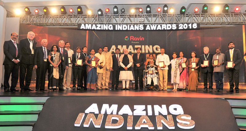 The Prime Minister, Shri Narendra Modi with the winners of the “Times Now” Amazing..