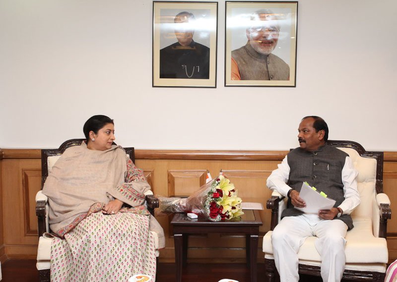 The Chief Minister of Jharkhand, Shri Raghubar Das meeting the Union Minister for..