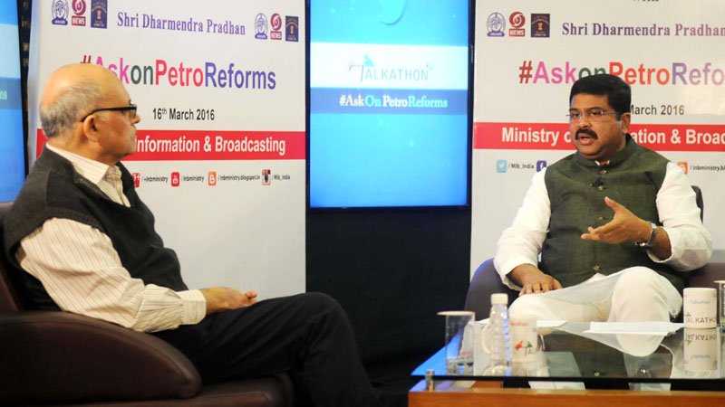 The Minister of State for Petroleum and Natural Gas (Independent Charge), Shri Dharmendra Pradhan ..