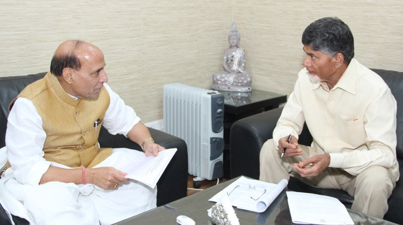 The Chief Minister of Andhra Pradesh, Shri N. Chandrababu Naidu calling on the ..