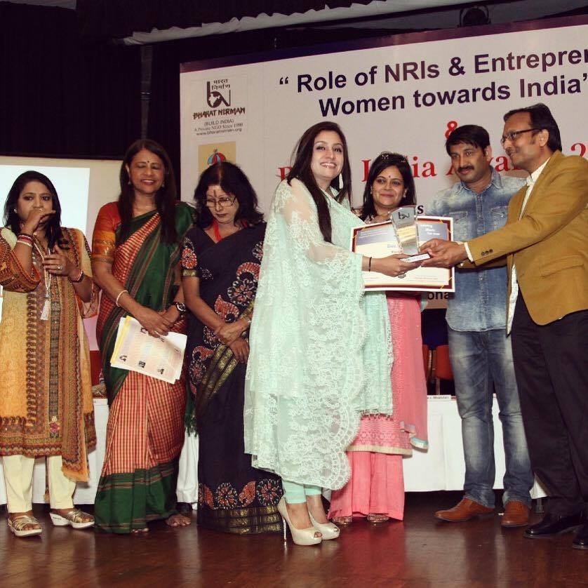 NGO “BHARAT NIRMAN” HONORS WOMEN POWER ,AWARDS VARIJA BAJAJ FOR ..