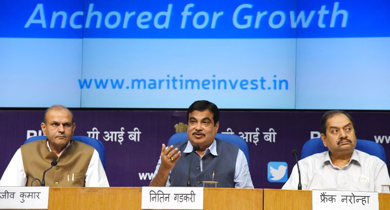 The Union Minister for Road Transport & Highways and Shipping, Shri Nitin Gadkari..