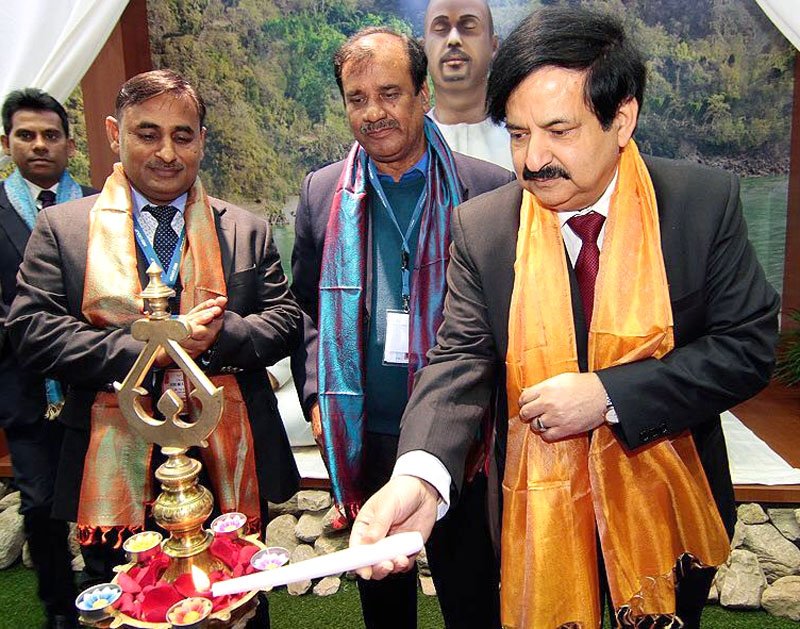 The Secretary, Ministry of Tourism, Shri Vinod Zutshi lighting the traditional lamp to ..