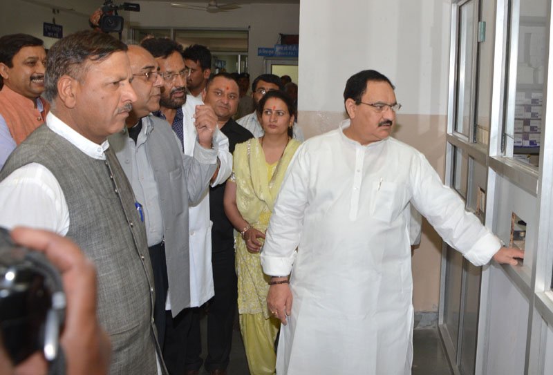 The Union Minister for Health & Family Welfare, Shri J.P. Nadda visiting the Nahan District Hospital, at Himachal Pradesh