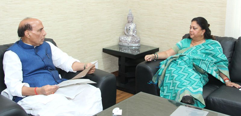 The Chief Minister of Rajasthan, Smt. Vasundhara Raje Scindia calling on the..
