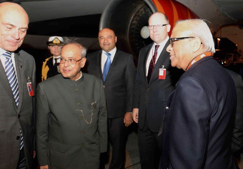 The President, Shri Pranab Mukherjee being received by the Minister for Ethnic Communities..