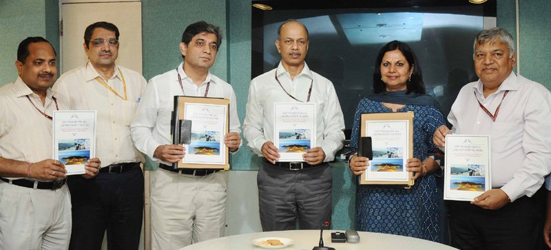 The Secretary, Ministry of Power, Shri P.K. Pujari witnessing the signing ceremony..
