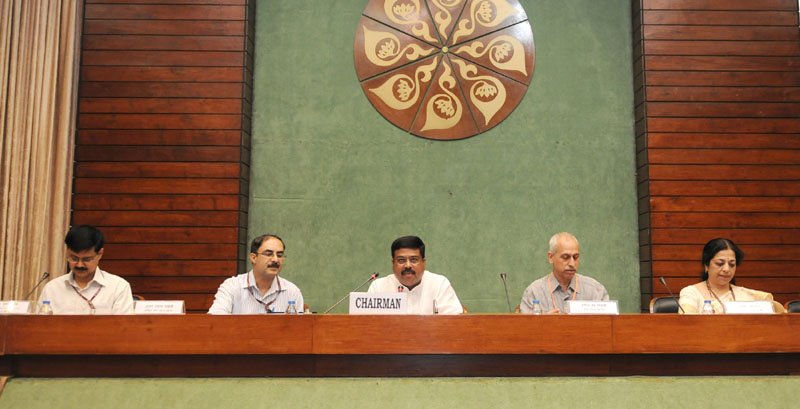 The Minister of State for Petroleum and Natural Gas (Independent Charge), Shri Dharmendra Pradhan ..